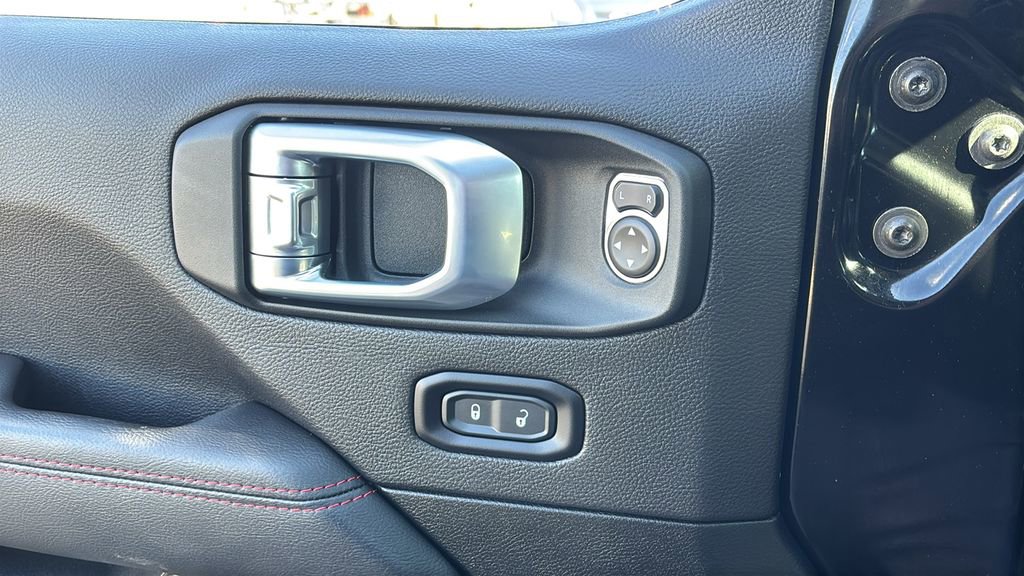 Used 2021 Jeep Gladiator Rubicon image 14