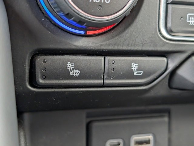 Used 2021 Chevrolet Tahoe LT w/ Luxury Package image 17