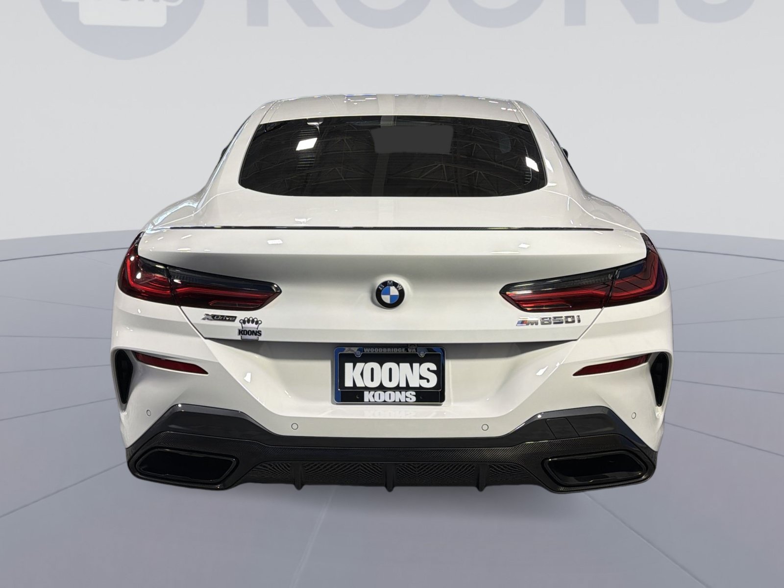 Used 2025 BMW M850i xDrive Coupe w/ M Carbon Exterior Package AWD/4WD image 5