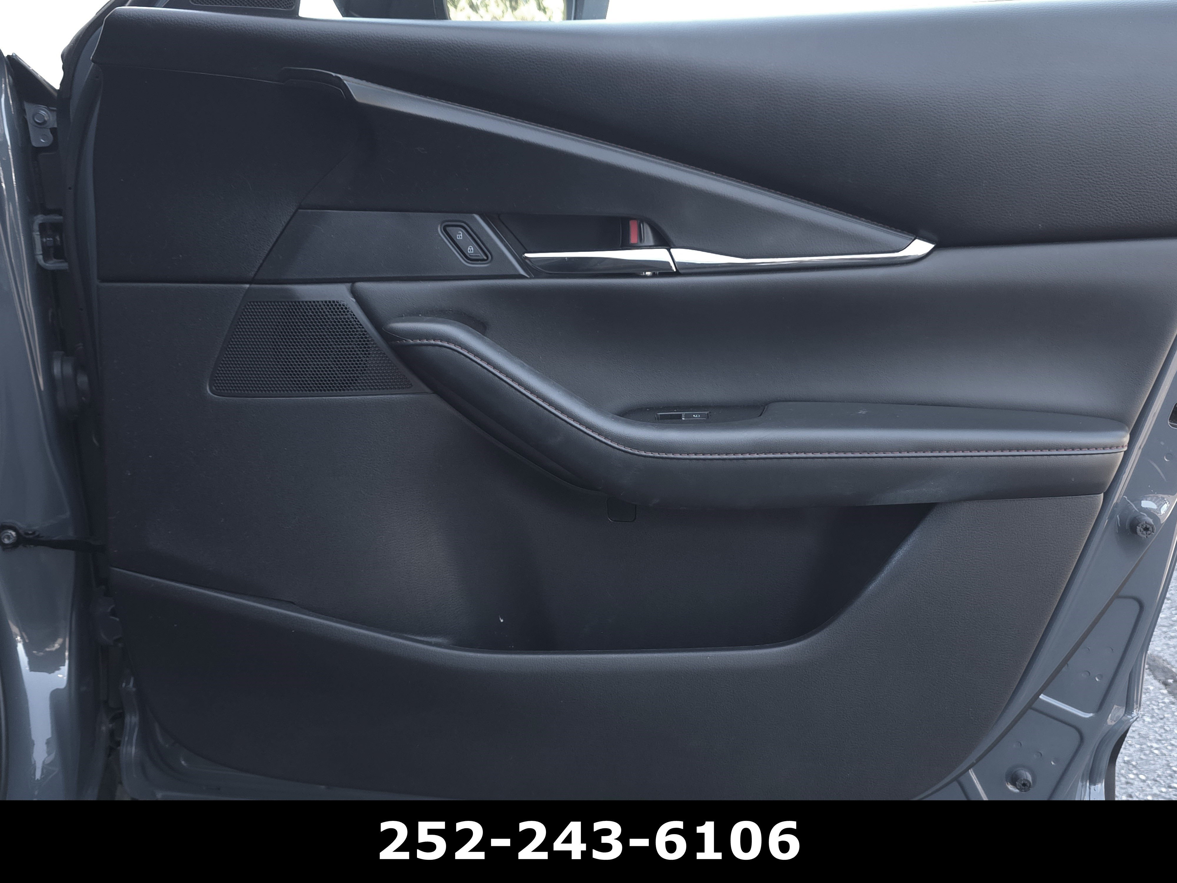 Used 2024 MAZDA CX-30 AWD 2.5 S w/ Preferred Package image 38