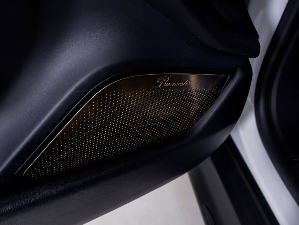 Certified 2021 Porsche Taycan Turbo S image 25