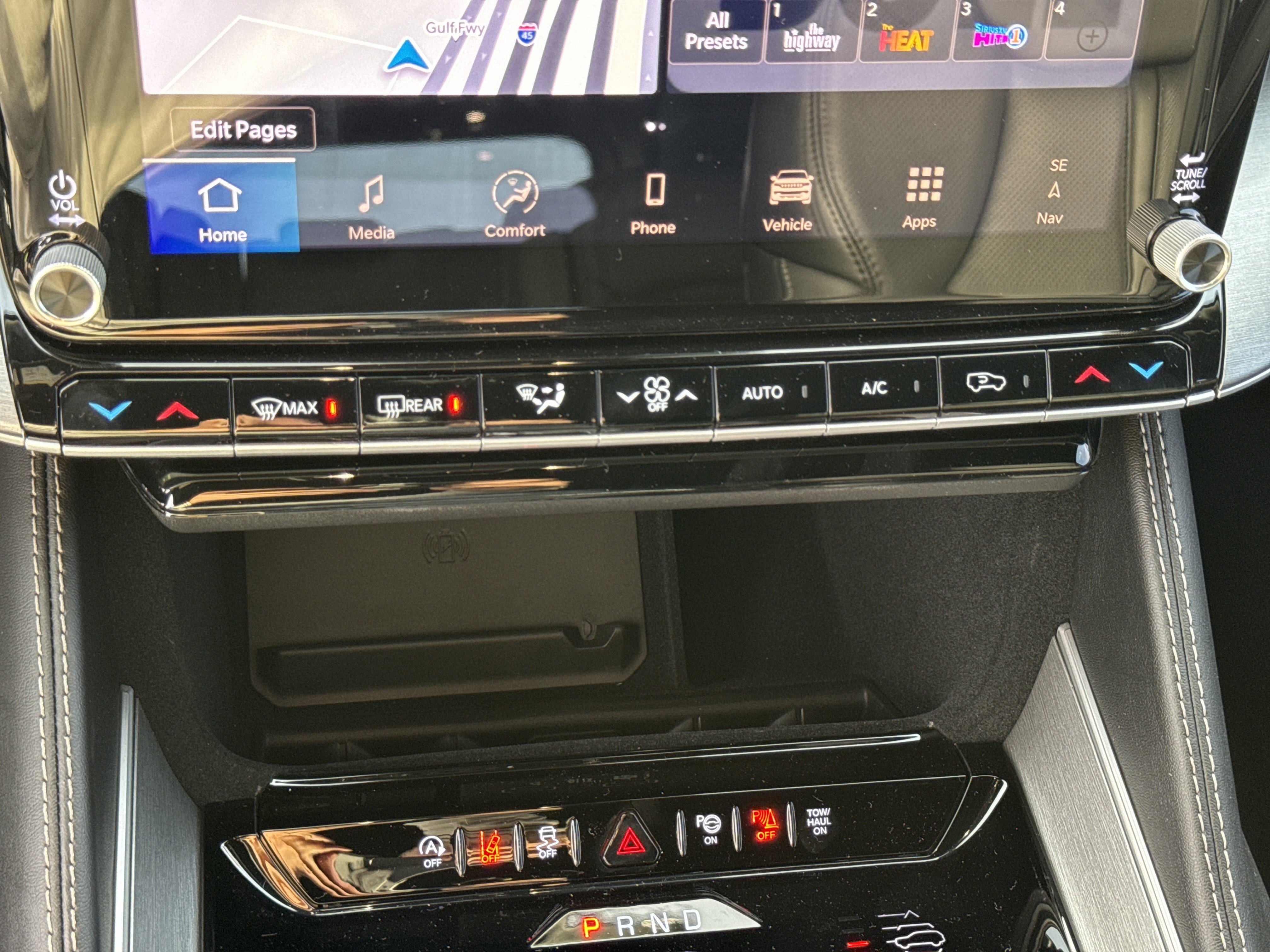 New 2025 Jeep Wagoneer Series III image 19