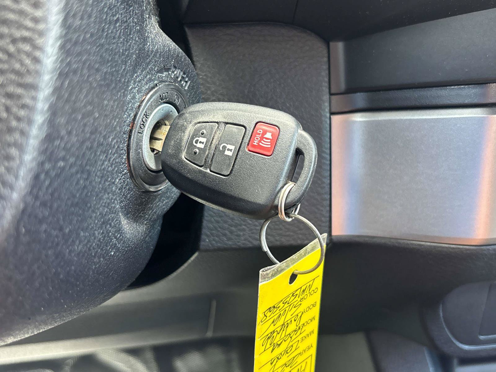 Used 2022 Toyota Tacoma SR AWD/4WD image 23
