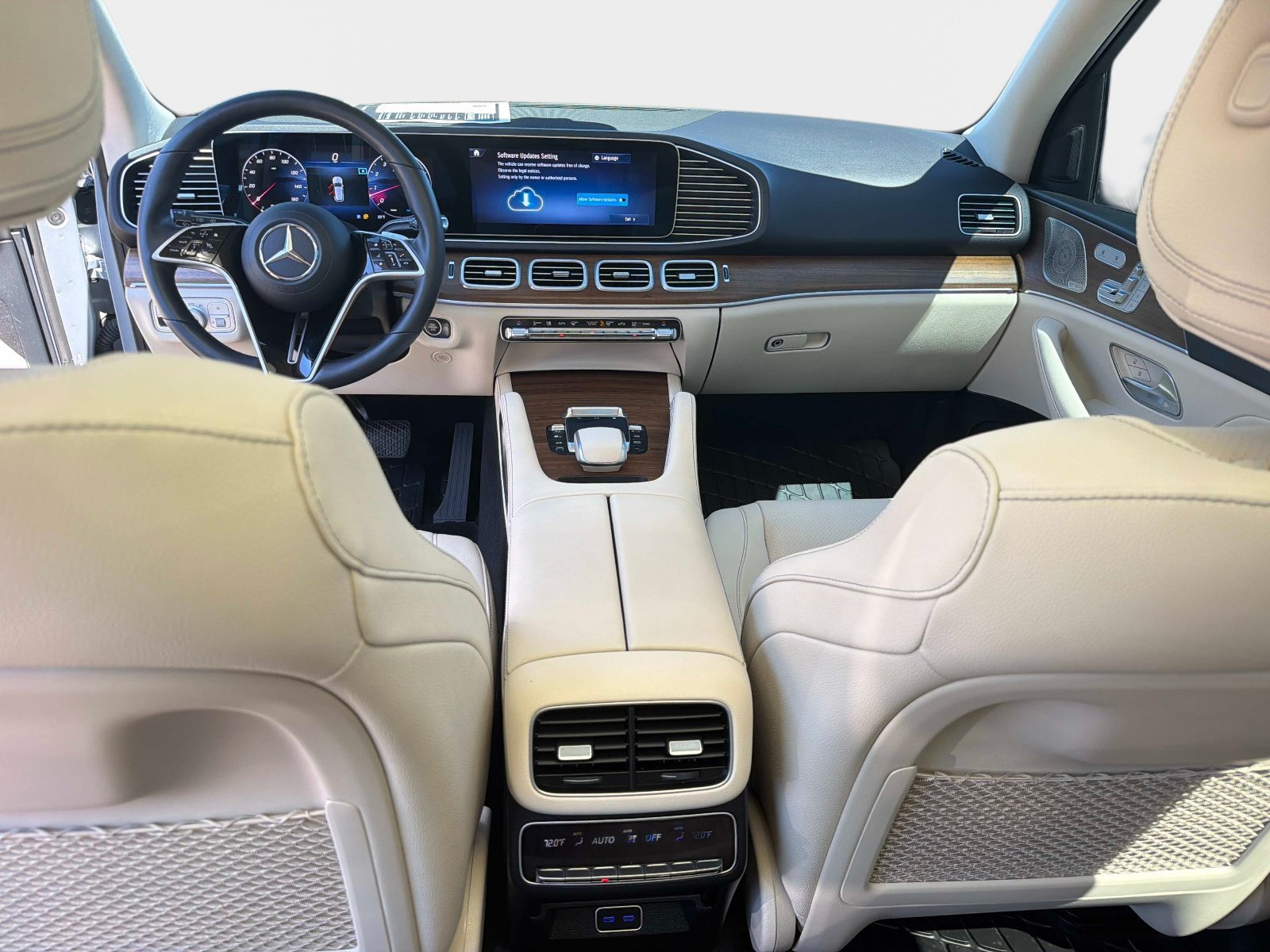 Certified 2025 Mercedes-Benz GLE 350 4MATIC image 17