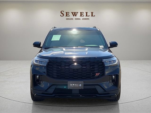 Used 2025 Ford Explorer ST RWD image 8