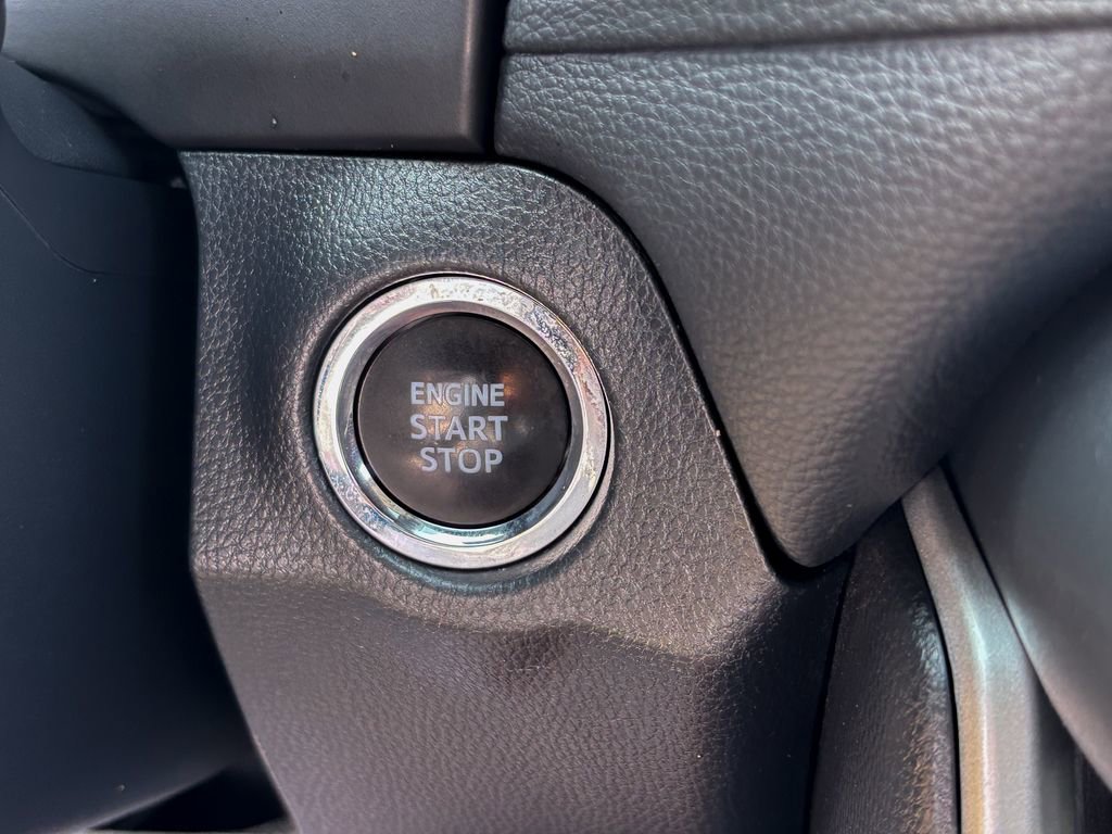 Used 2024 Toyota RAV4 XLE image 28