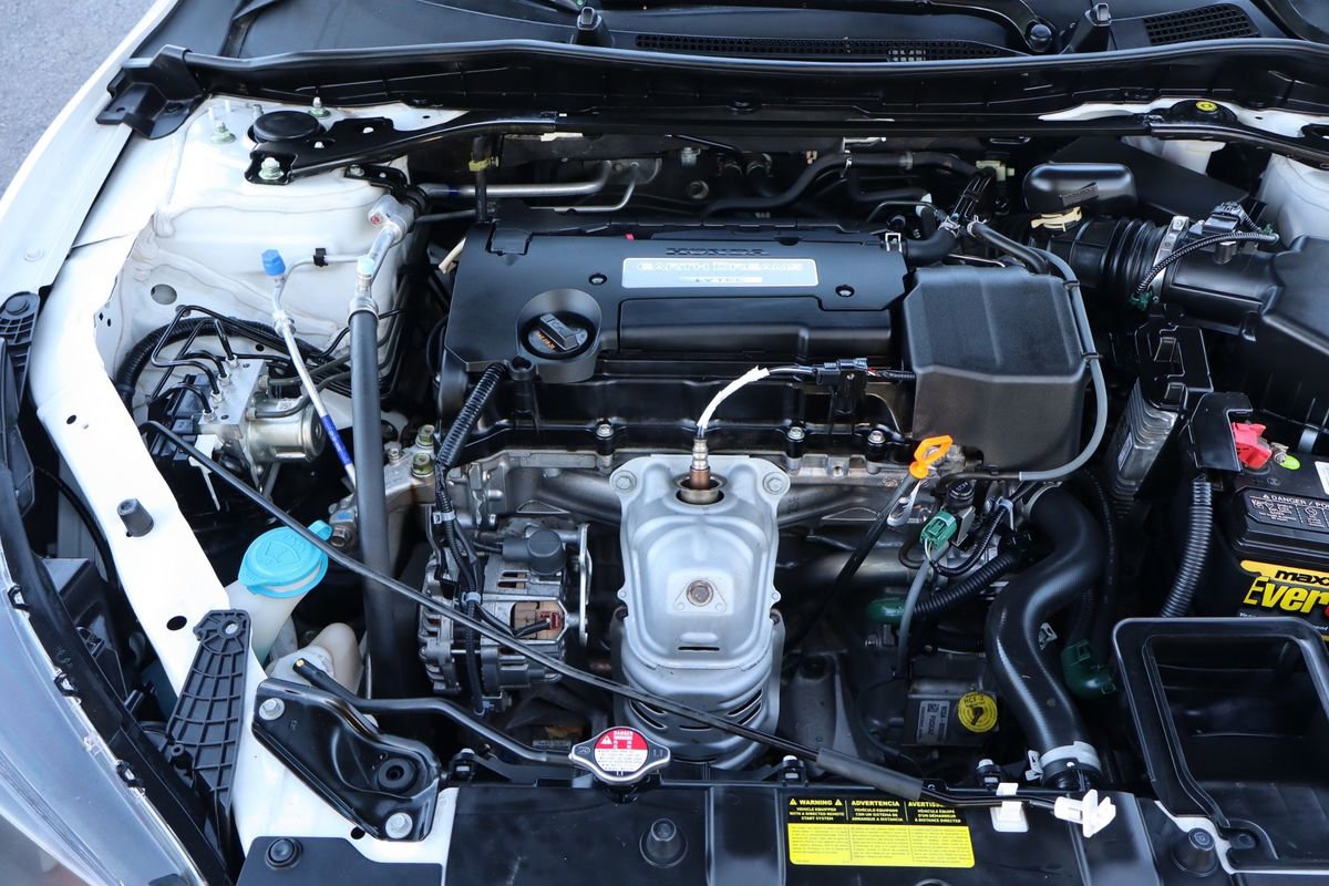Used 2015 Honda Accord EX-L image 38