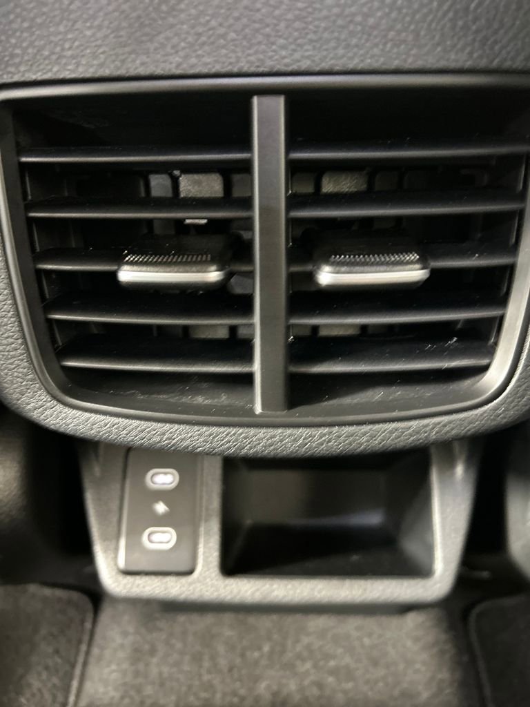 Used 2024 Kia Seltos SX AWD/4WD image 18