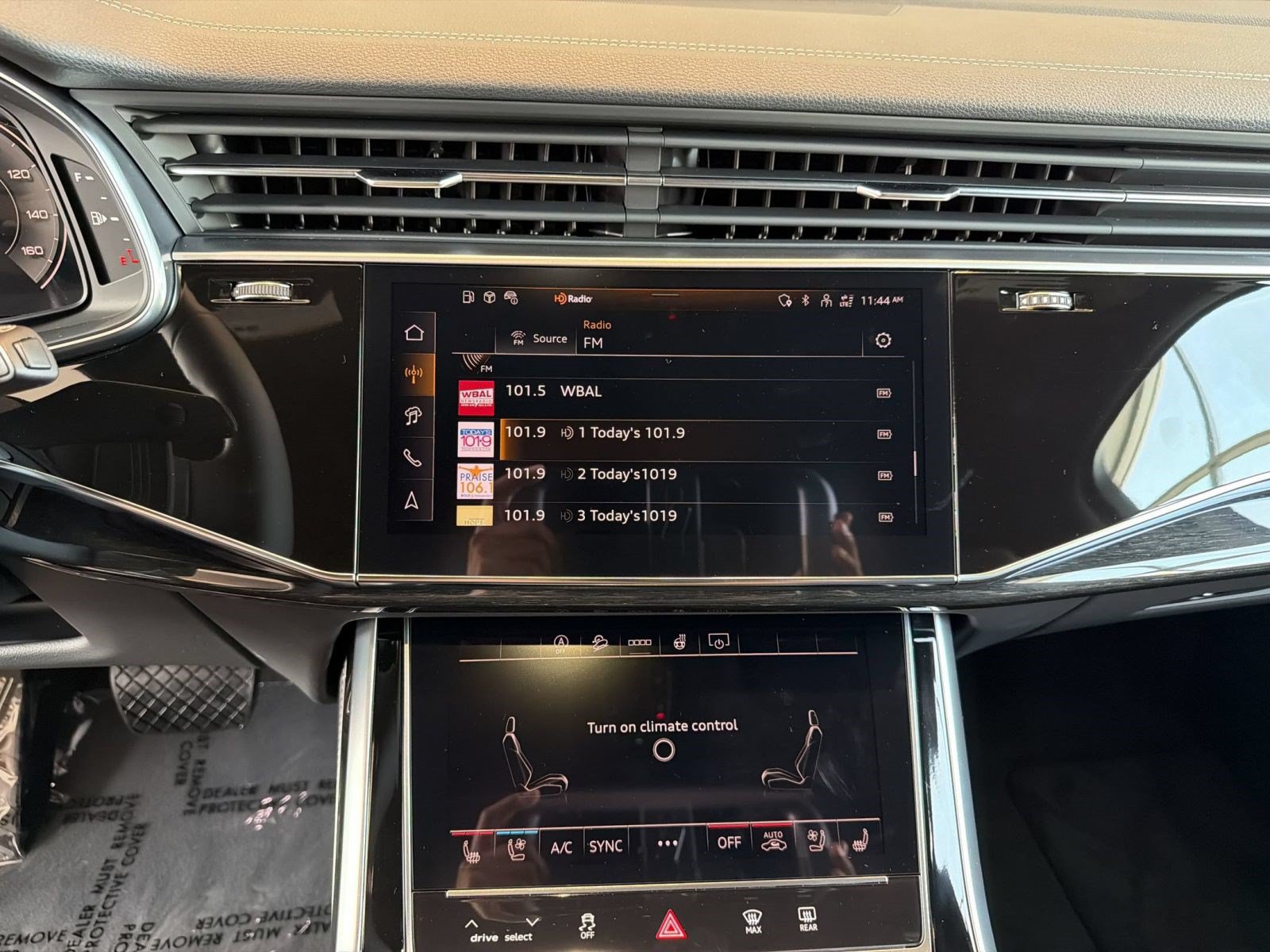 New 2026 Audi Q7 Premium Plus AWD/4WD image 17