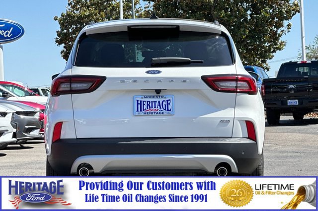 New 2025 Ford Escape Base w/ PHEV Premium Package image 5