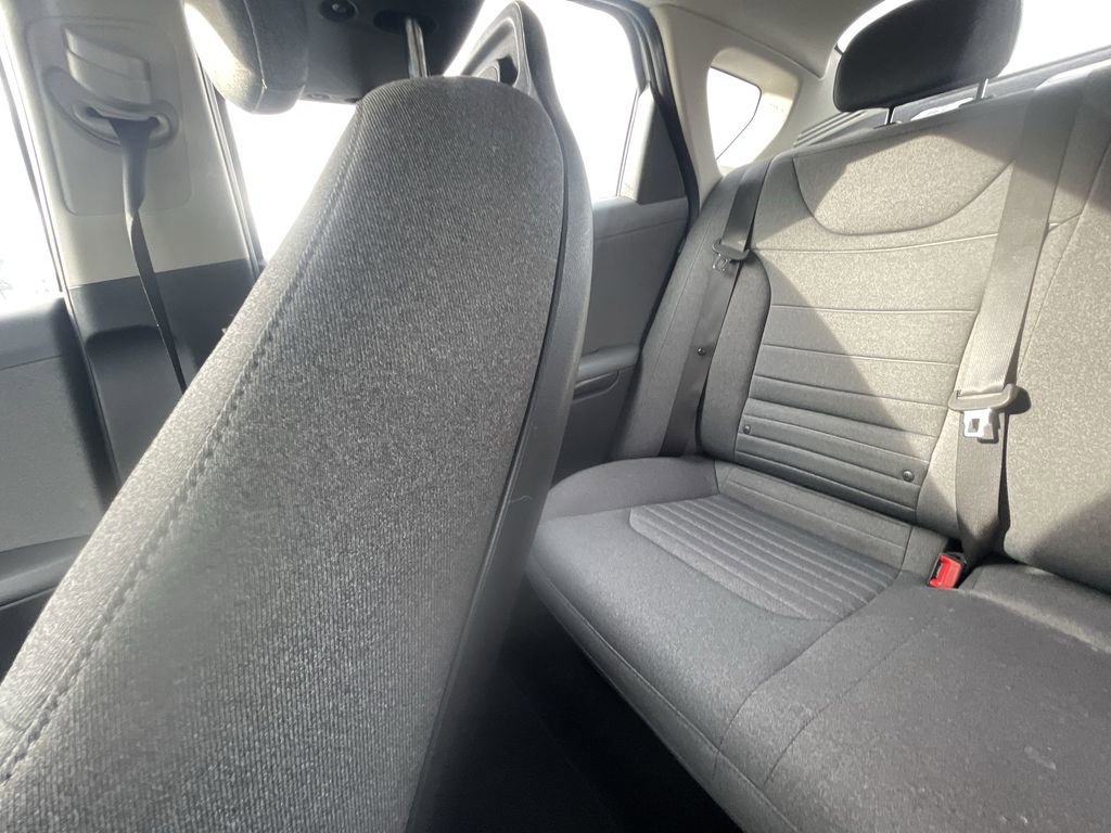 Used 2025 Kia K4 EX image 12