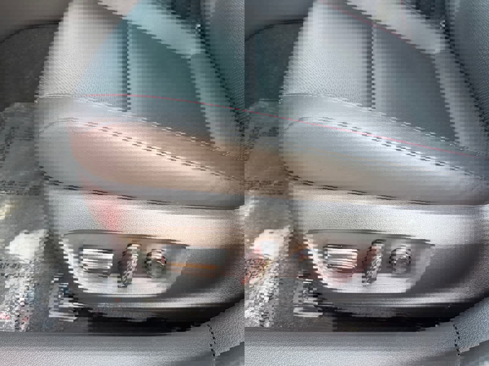 Used 2023 Toyota Prius Prime image 11