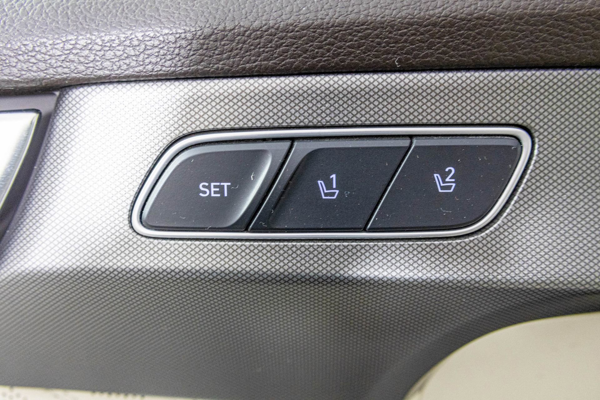 Used 2020 Hyundai Palisade Limited image 25