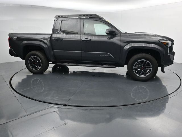 Used 2024 Toyota Tacoma TRD Sport w/ TRD Sport Upgrade Package AWD/4WD image 12