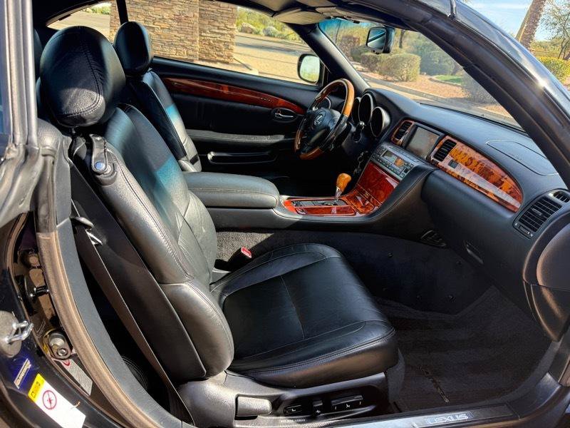Used 2010 Lexus SC 430 Convertible RWD image 22
