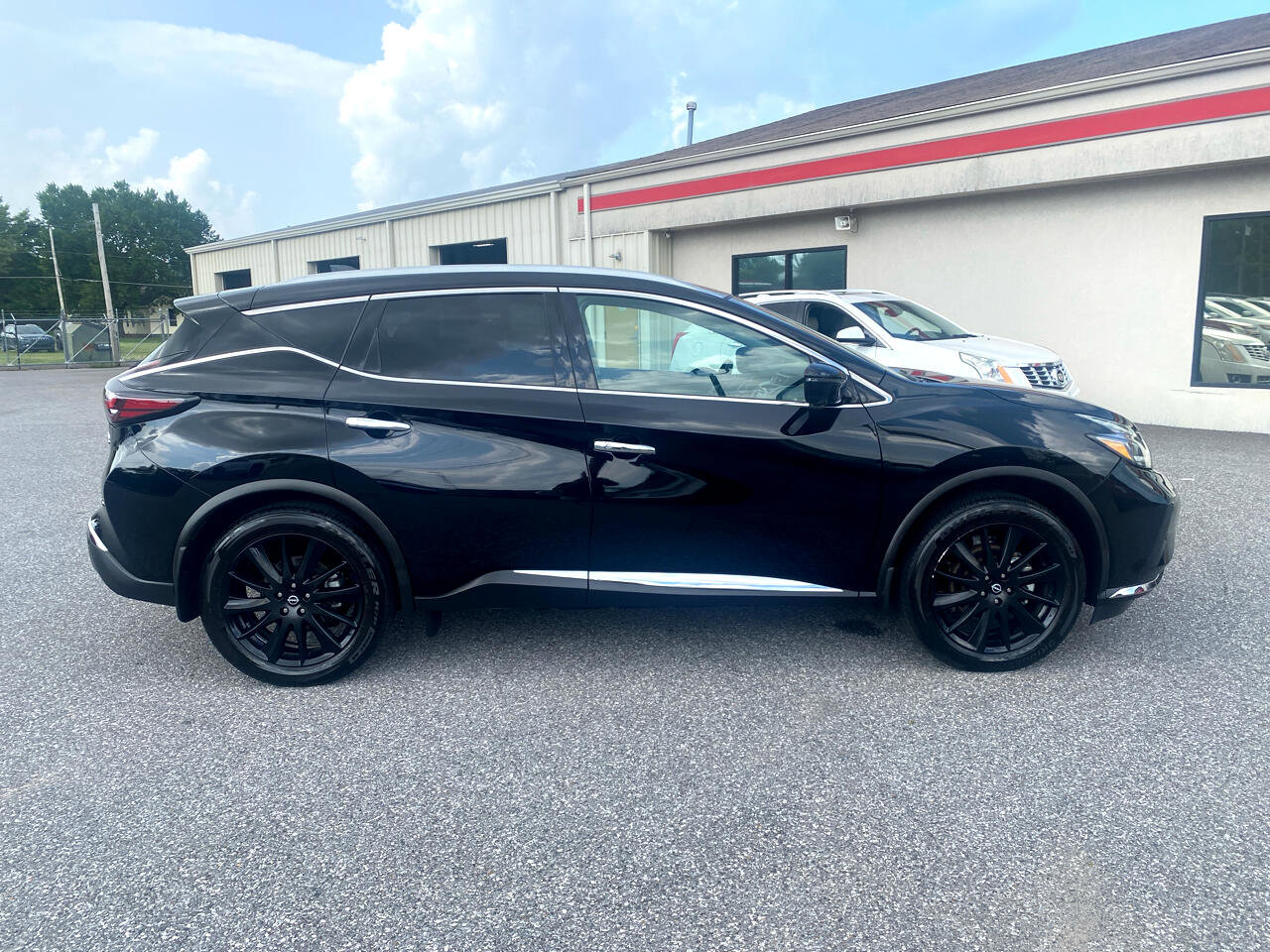 Used 2024 Nissan Murano Platinum w/ Cargo Package image 4