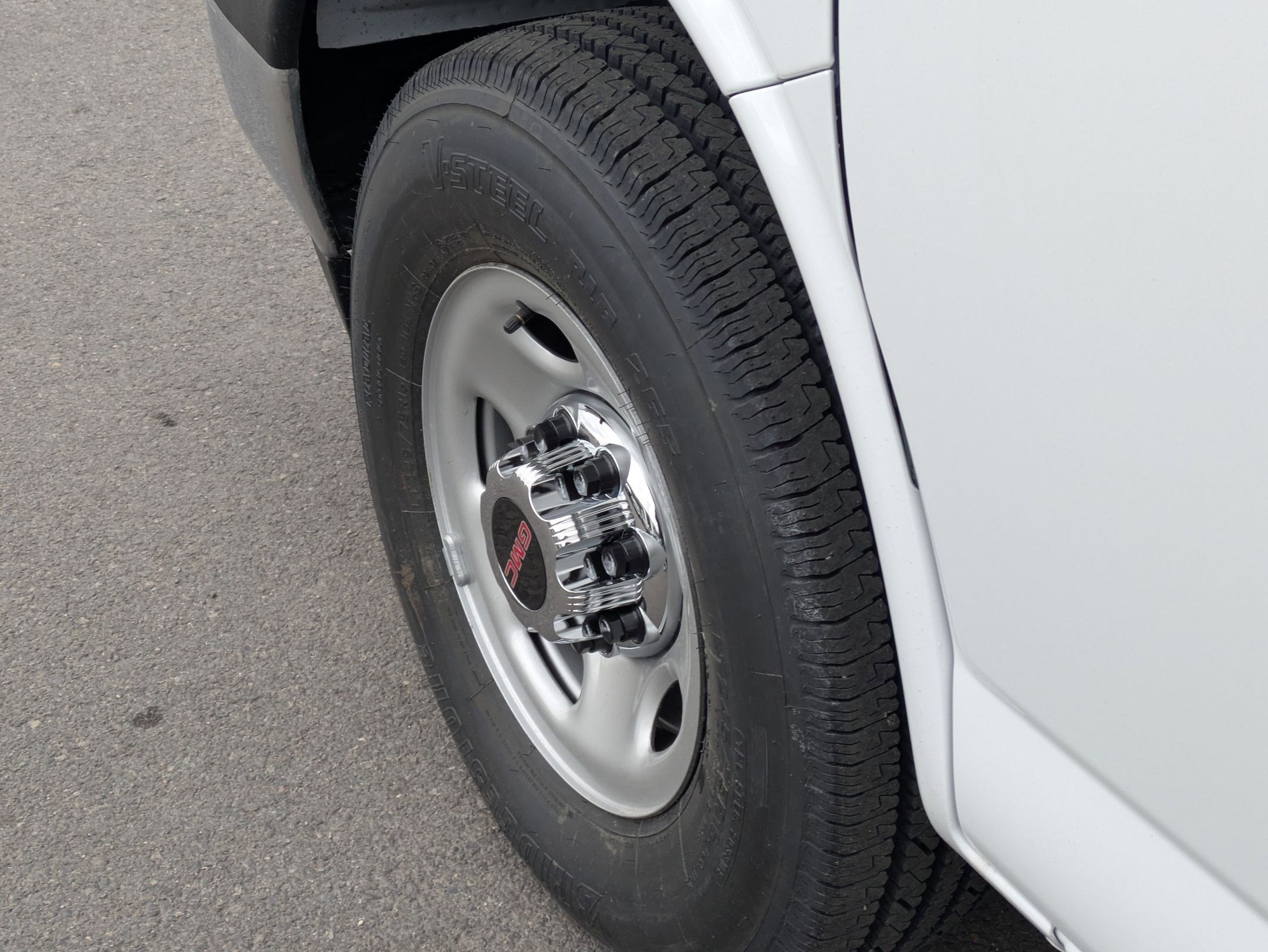 New 2025 GMC Savana 2500 w/ Safety Package RWD image 13