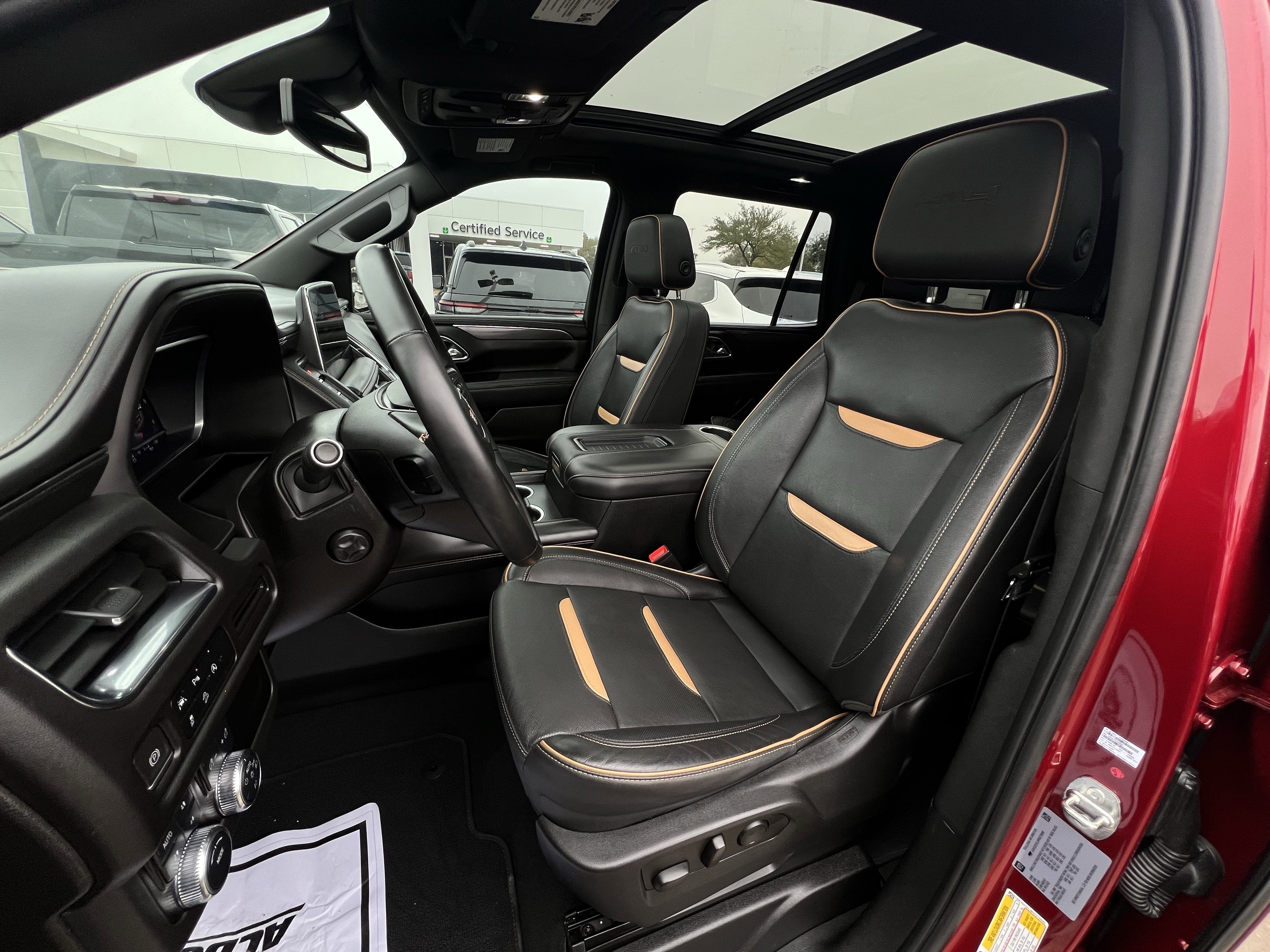 Used 2023 GMC Yukon AT4 image 21