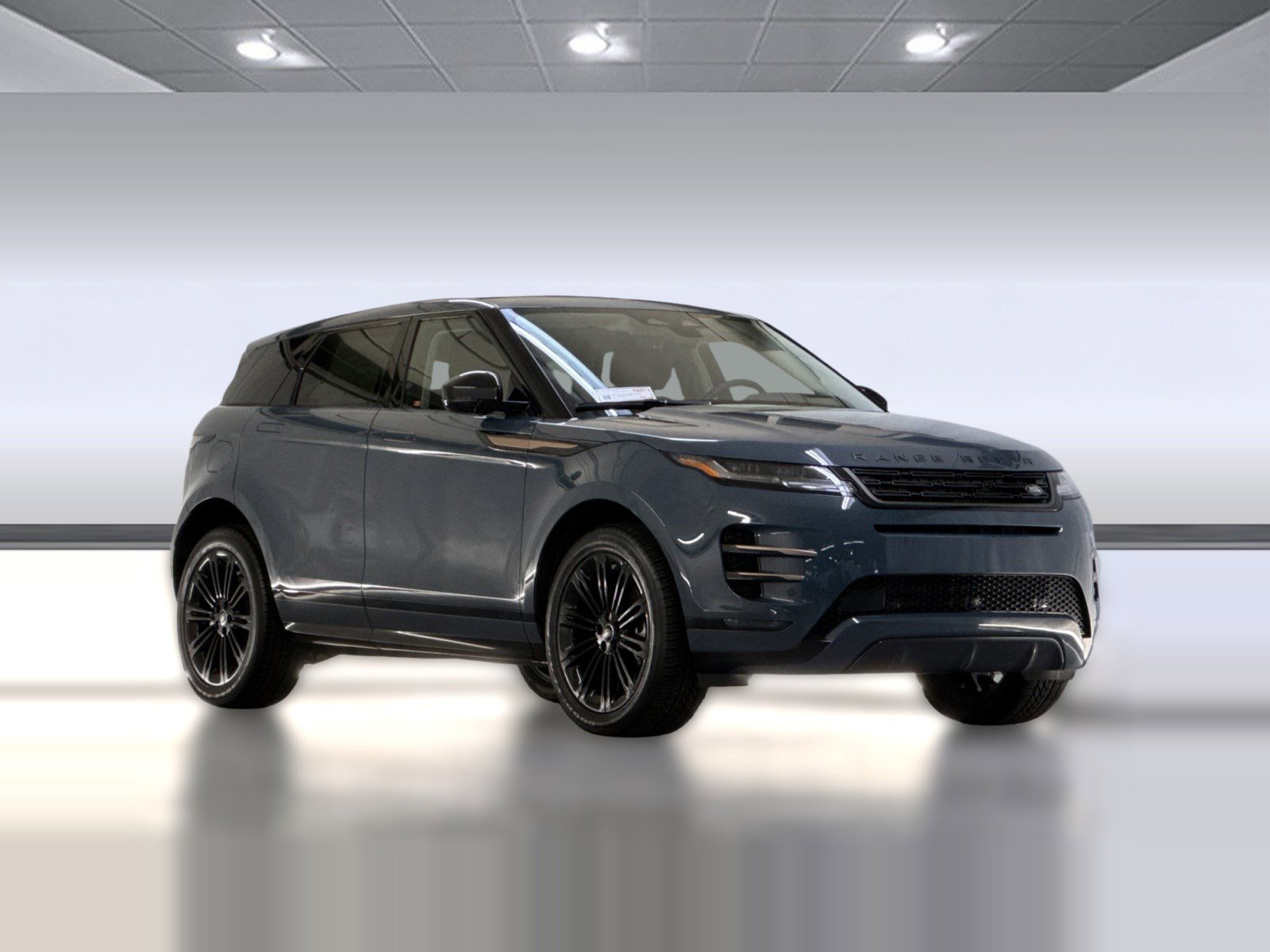 Used 2024 Land Rover Range Rover Evoque Dynamic SE image 6