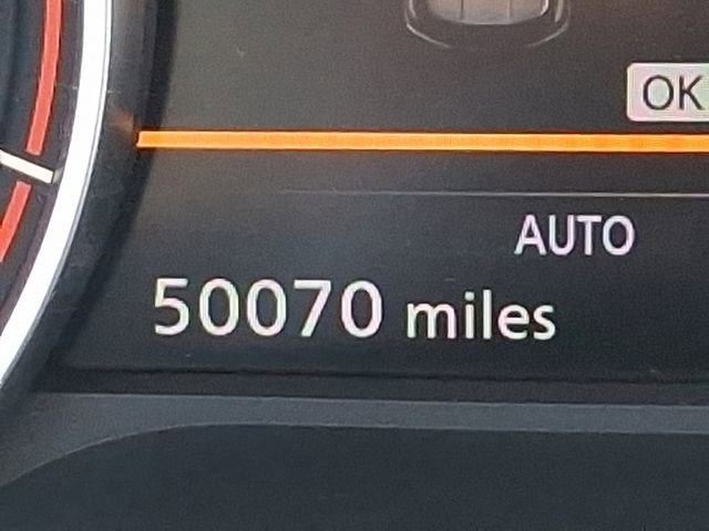 Used 2021 Nissan Rogue SV w/ Premium Package image 23