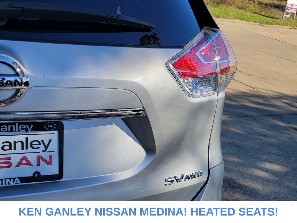 Used 2016 Nissan Rogue SV w/ SV Premium Package AWD/4WD image 15