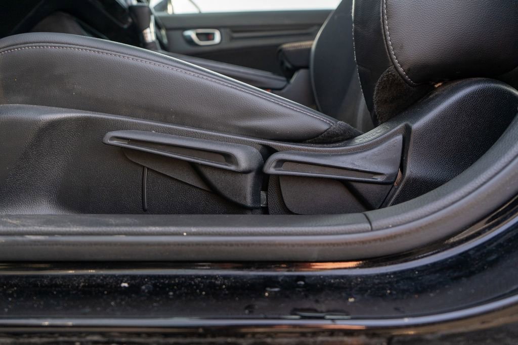 Used 2023 Honda Civic Sport image 18