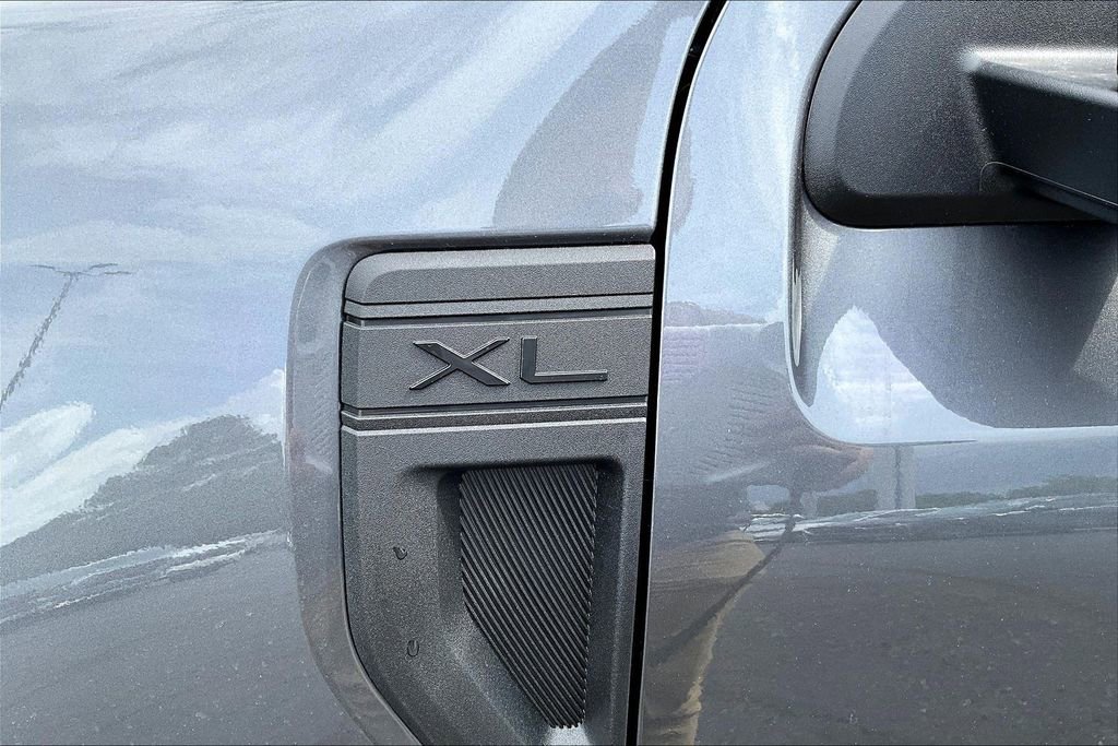 New 2026 Ford Maverick XL AWD/4WD image 9