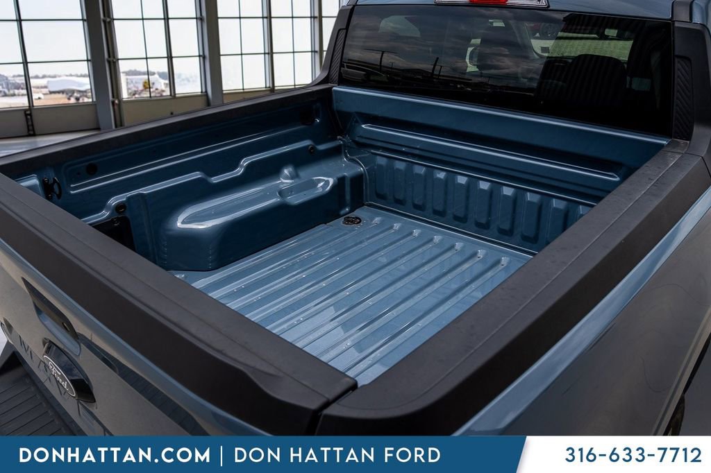 Used 2025 Ford Maverick XLT w/ XLT Luxury Package AWD/4WD image 31