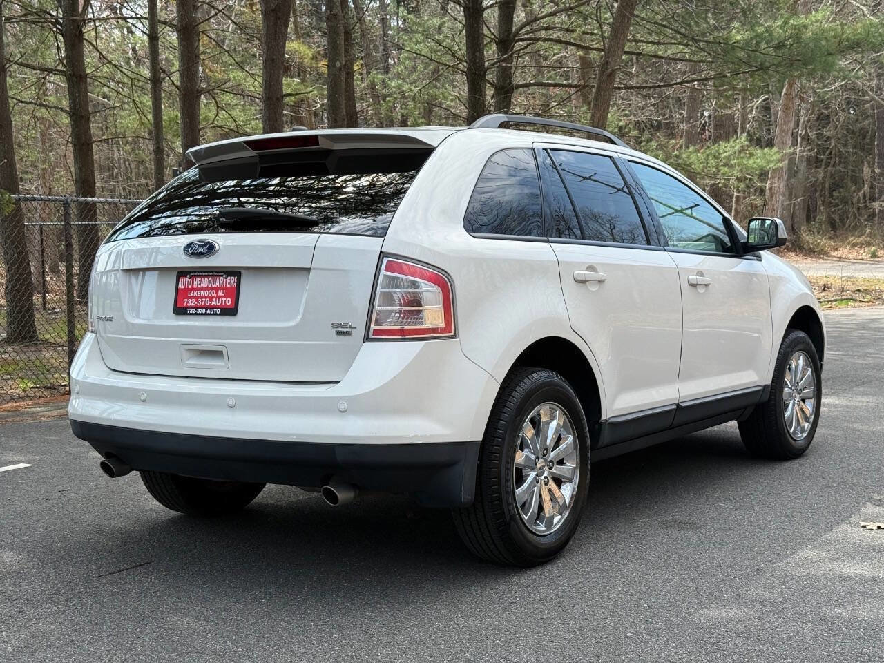 Used 2010 Ford Edge SEL AWD/4WD image 5