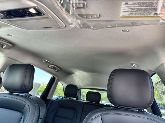 New 2026 Lincoln Nautilus Premier AWD/4WD image 22