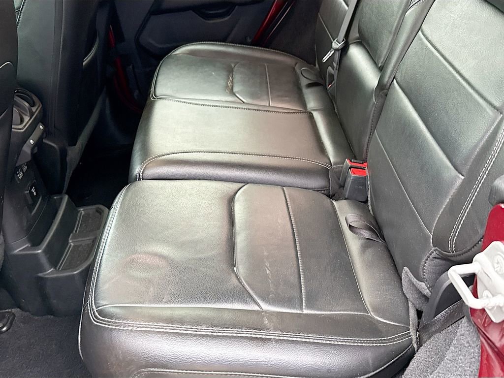 Used 2021 Jeep Wrangler Unlimited Sahara w/ Cold Weather Group image 29