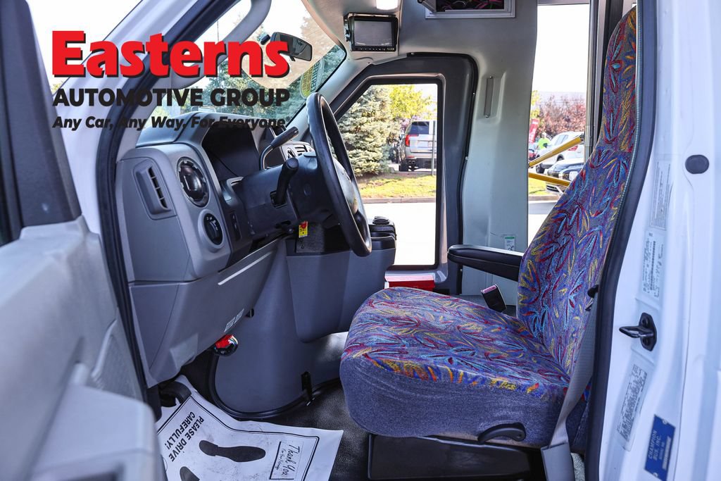 Used 2016 Ford E-450 and Econoline 450 Super Duty w/ Shuttle Bus Prep Package RWD image 13