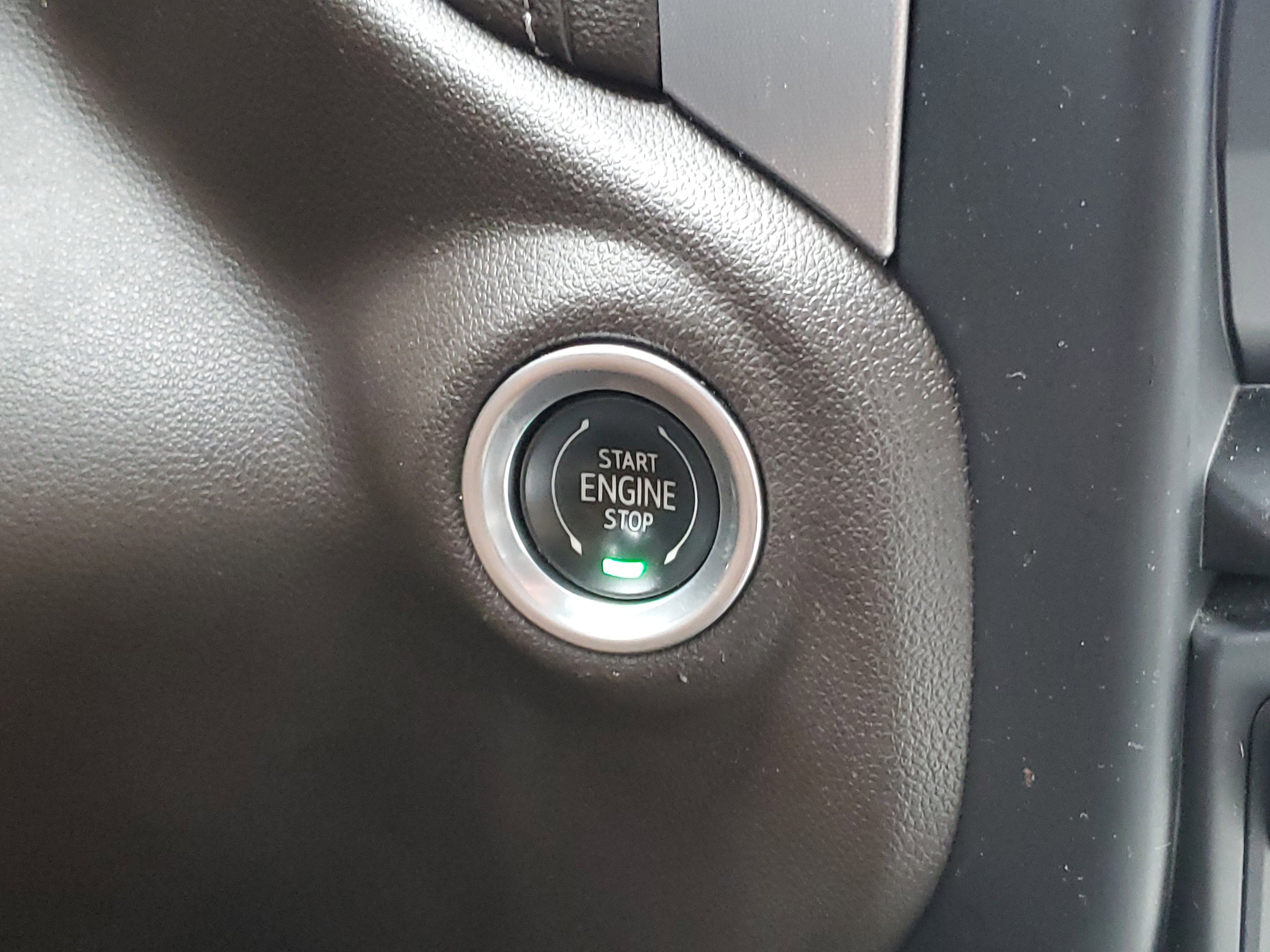 Used 2021 GMC Sierra 2500 SLT w/ SLT Convenience Package image 23