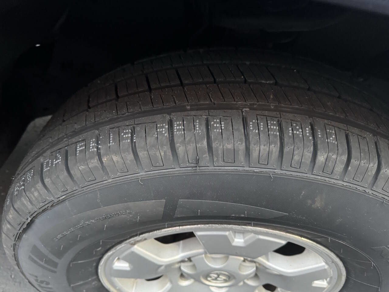 Used 2013 Toyota Tacoma V6 4x4 4dr Access Cab 6.1 ft S image 7