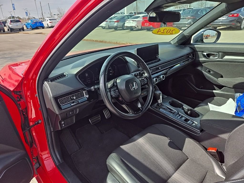 Used 2024 Honda Civic Sport image 17