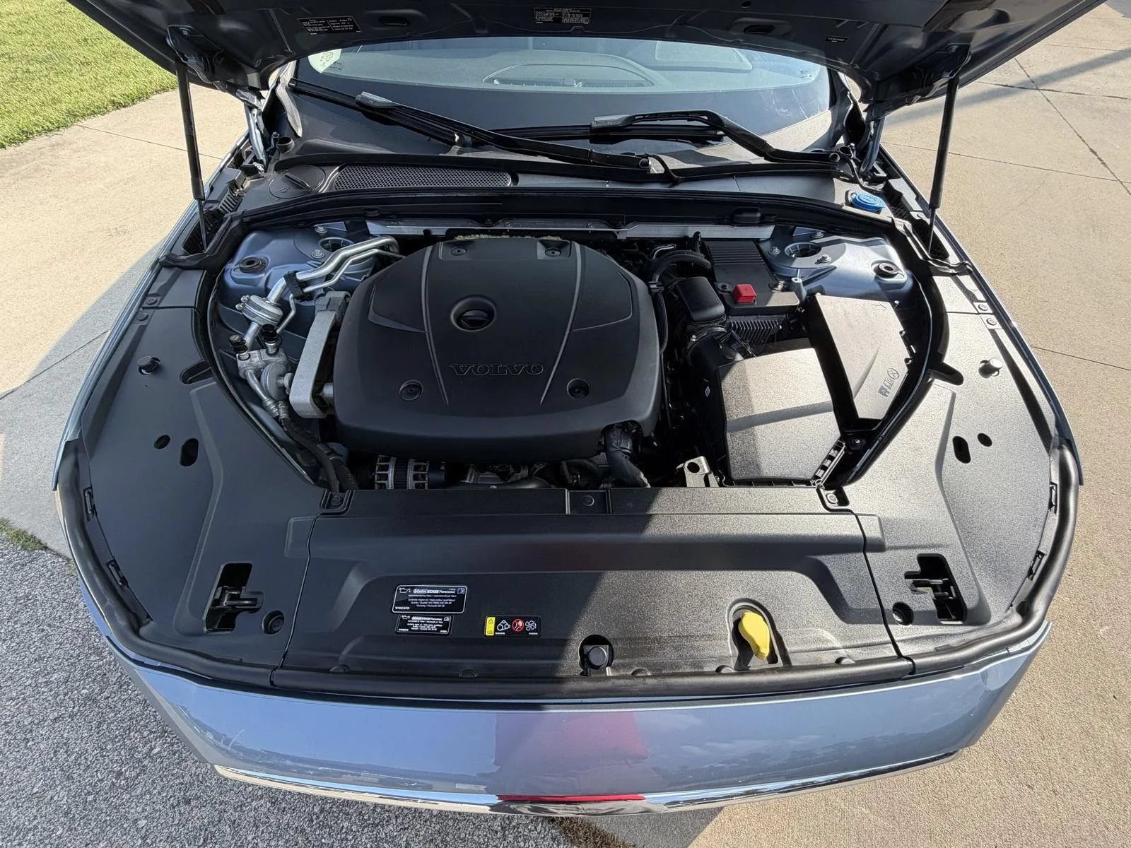 Used 2017 Volvo S90 T6 Momentum w/ Climate Package AWD/4WD image 27