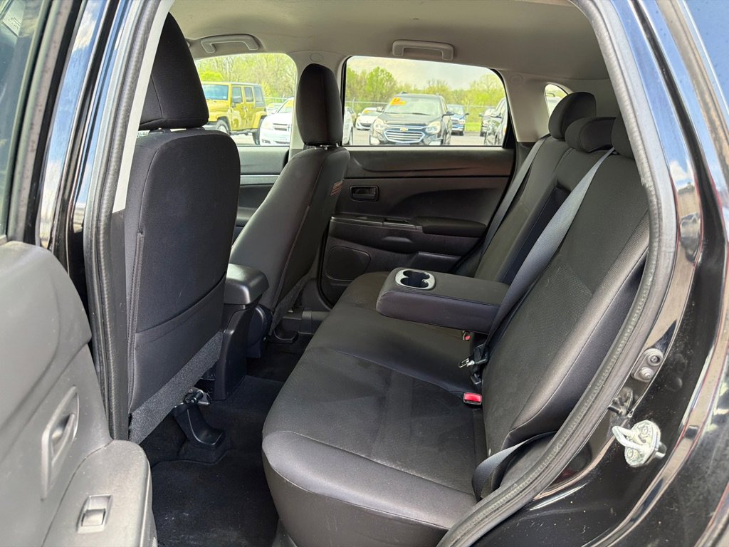 Used 2013 Mitsubishi Outlander Sport ES AWD/4WD image 12