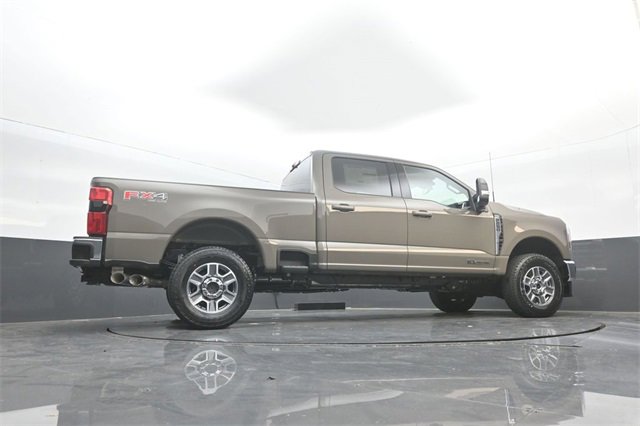 New 2026 Ford F250 Lariat w/ FX4 Off-Road Package image 37