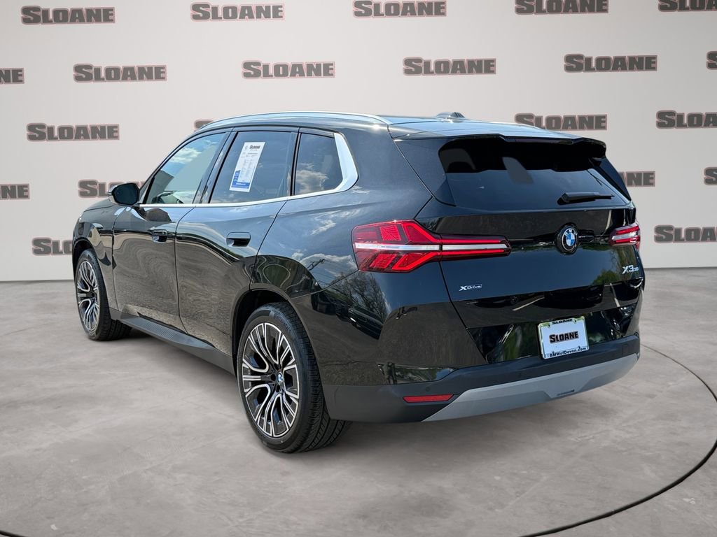 Certified 2025 BMW X3 xDrive30i w/ Premium Package AWD/4WD image 3