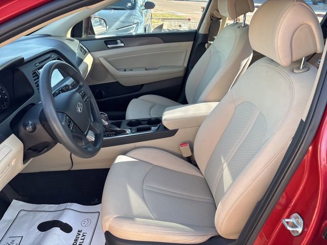 Used 2017 Hyundai Sonata Sport FWD image 5