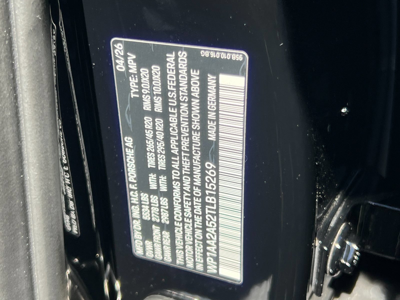 New 2026 Porsche Macan AWD/4WD image 29