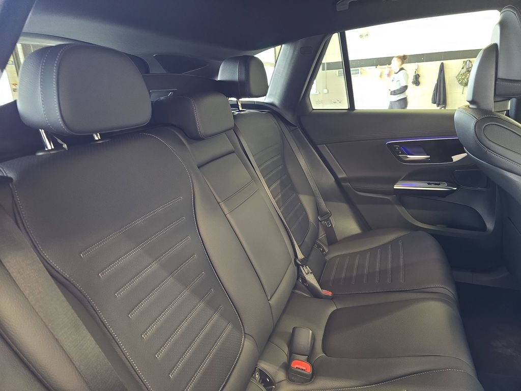 Certified 2026 Mercedes-Benz GLC 300 4MATIC image 14