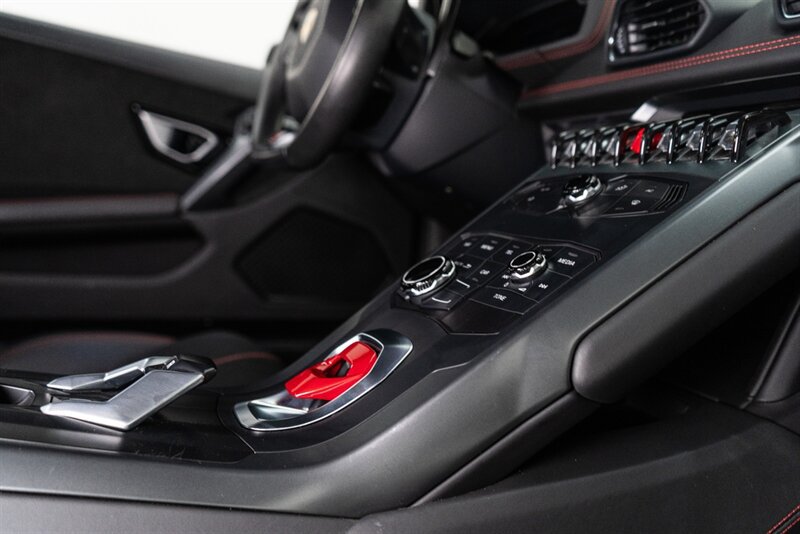 Used 2016 Lamborghini Huracan LP 580-2 RWD image 57