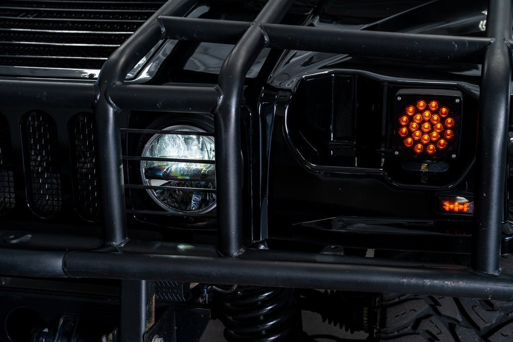 Used 2002 HUMMER H1 4-Door Wagon image 13