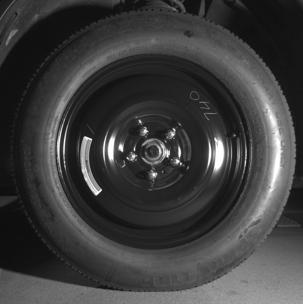 Used 2025 Nissan Rogue SV AWD/4WD image 12