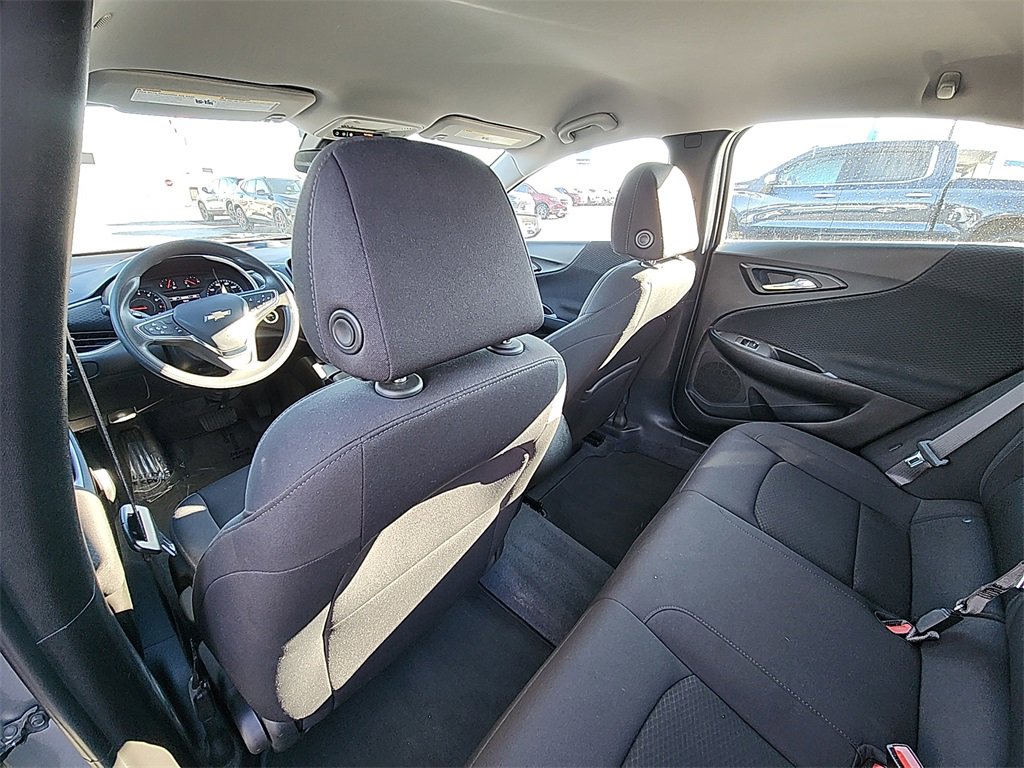 Used 2023 Chevrolet Malibu LS image 27