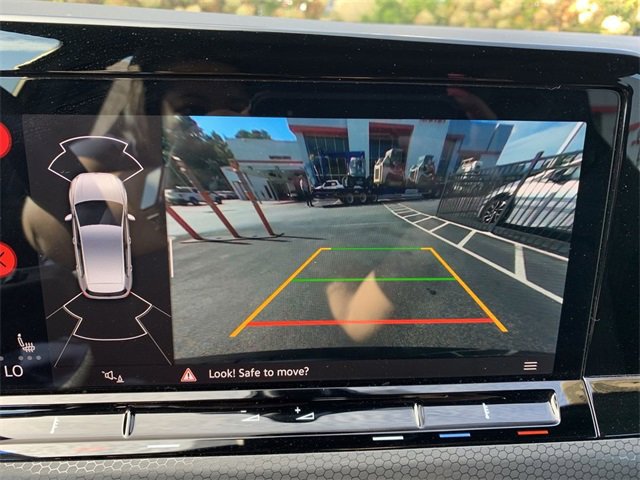 Used 2022 Volkswagen GTI SE image 22