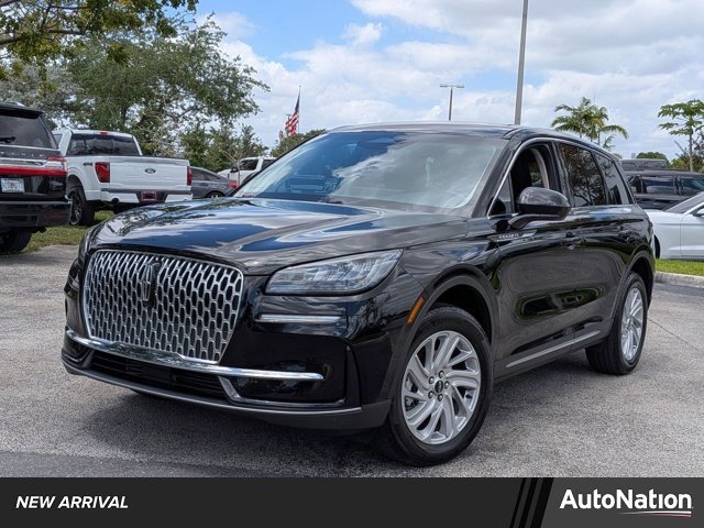 Used 2024 Lincoln Corsair FWD image 1