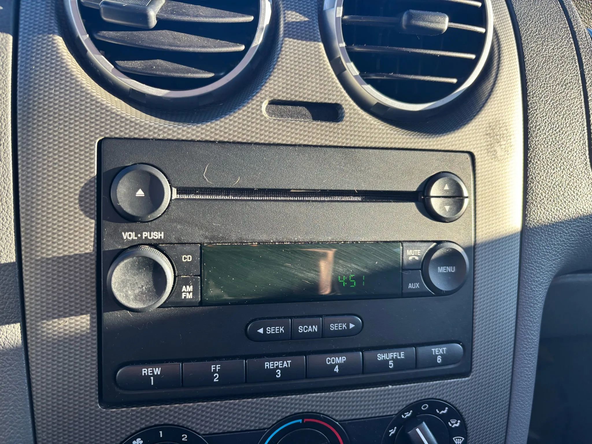 Used 2006 Ford Freestyle SE image 26