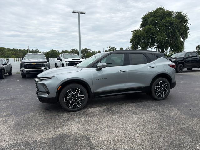 New 2026 Chevrolet Blazer RS w/ Driver Confidence II Package FWD image 3